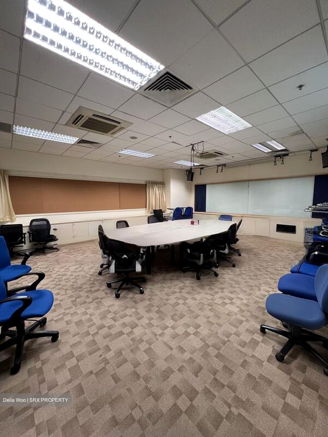 Lorong 8 Toa Payoh (D12), Office #456459111
